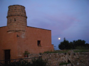 Veduta notturna della Masseria Macri